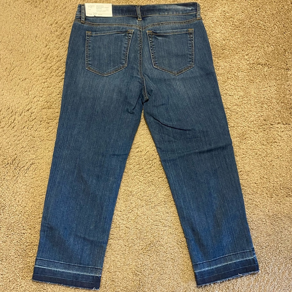 NWT - Loft Outlet Straight Crop Jeans - Picture 4 of 6